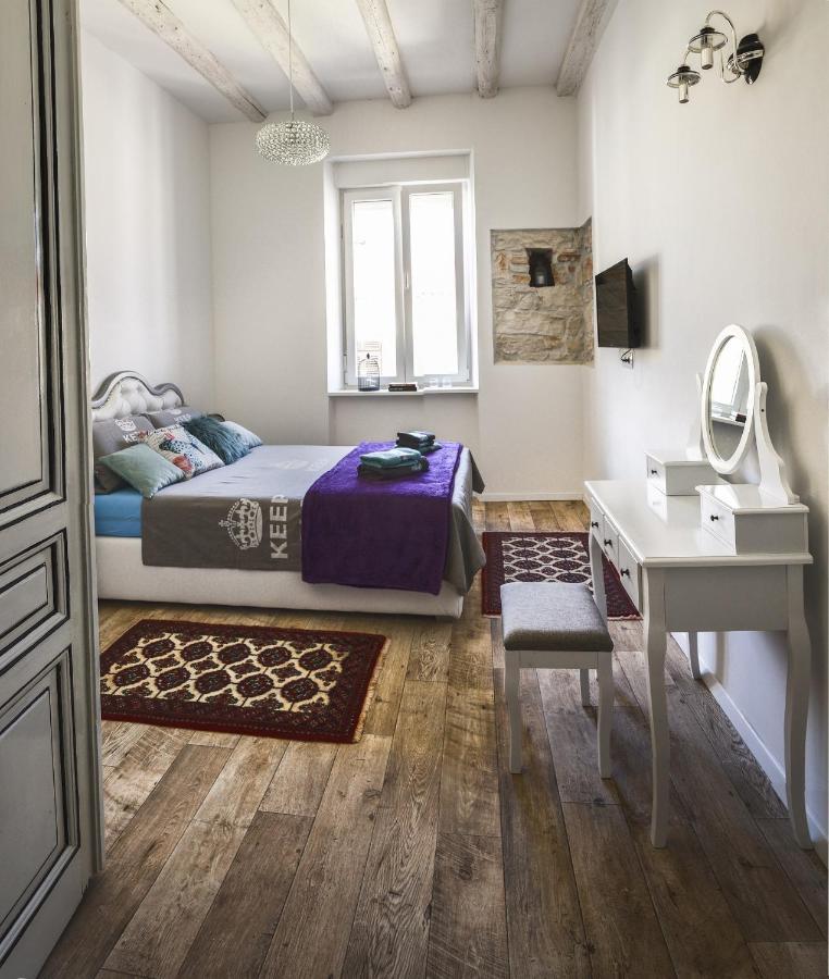 Emma'S Rooms B&B Пула Екстер'єр фото